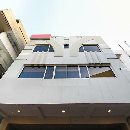 Oyo 28856 Manjeera Inn Вишакхапатнам Экстерьер фото