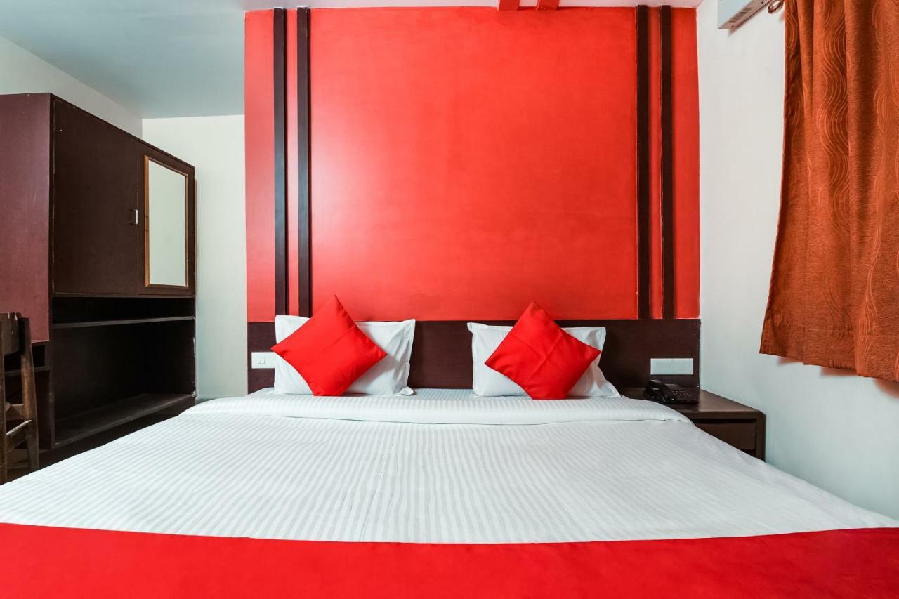 Oyo 28856 Manjeera Inn Вишакхапатнам Экстерьер фото