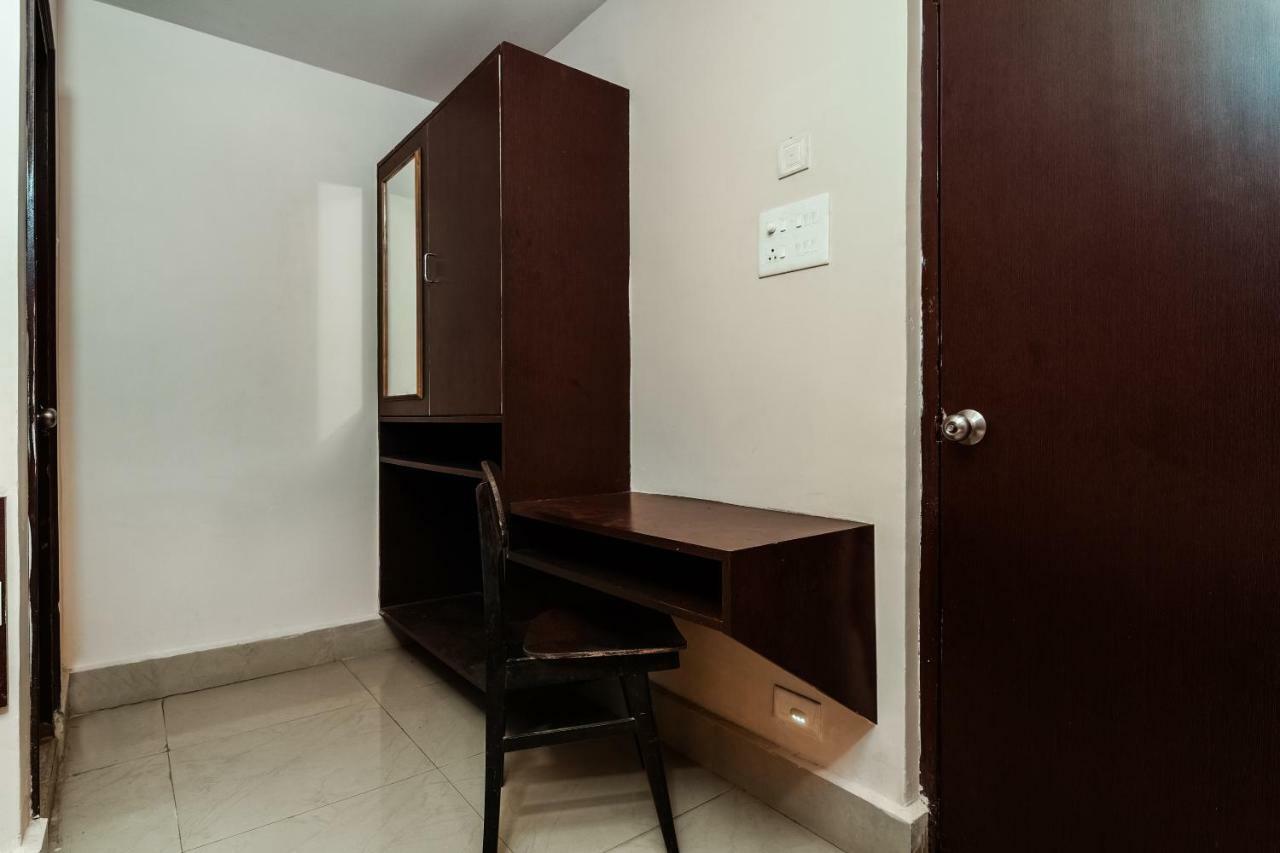 Oyo 28856 Manjeera Inn Вишакхапатнам Экстерьер фото